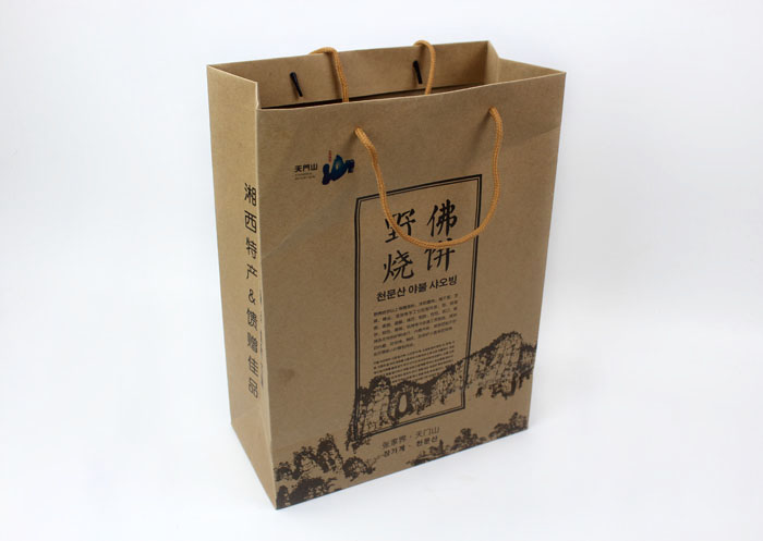 這樣原汁原味土特產(chǎn)禮品盒+手提袋套裝你也想要嗎？快來(lái)長(zhǎng)沙印刷廠日大彩印定制！